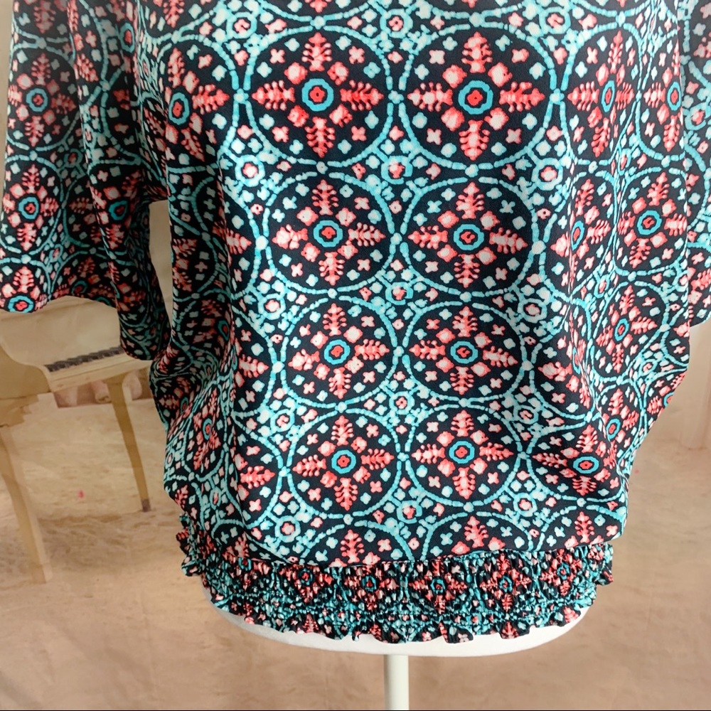 SOLD Michael Kors Graphic Print Elastic Waist Blouse - Picture 3 of 10